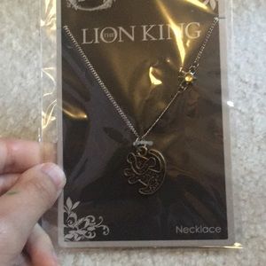 BOUNDABLE ITEM: Lion King Simba necklace